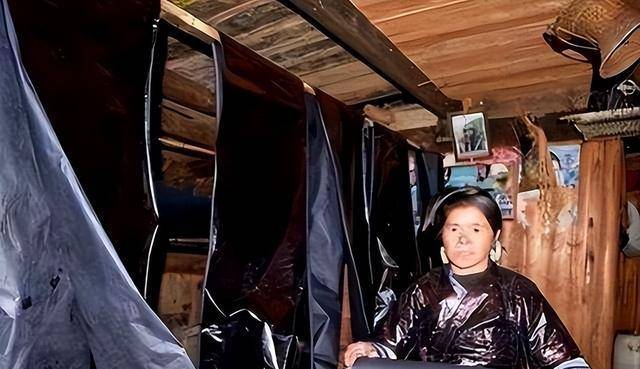 16岁的她因长相灵动，被印张人民币上！如今现状如何？快来瞧瞧！