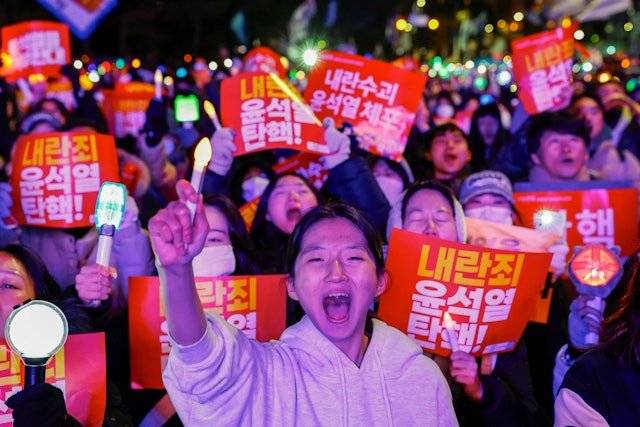 “跳梁跋扈”，这群韩国教授说谁呢？