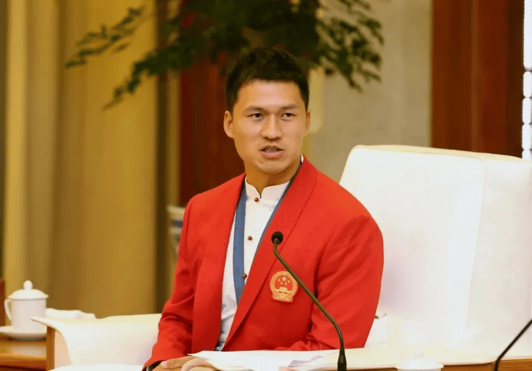 “干饭哥”盛李豪，有好消息