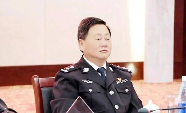 江西省公安厅警务保障部原主任辛卫平,敛财数额特别巨大